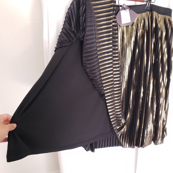 Ava & Viv Gold Black Color Shiny Silky Pleated Short Skirt Plus Size 2X - Picture 9 of 11